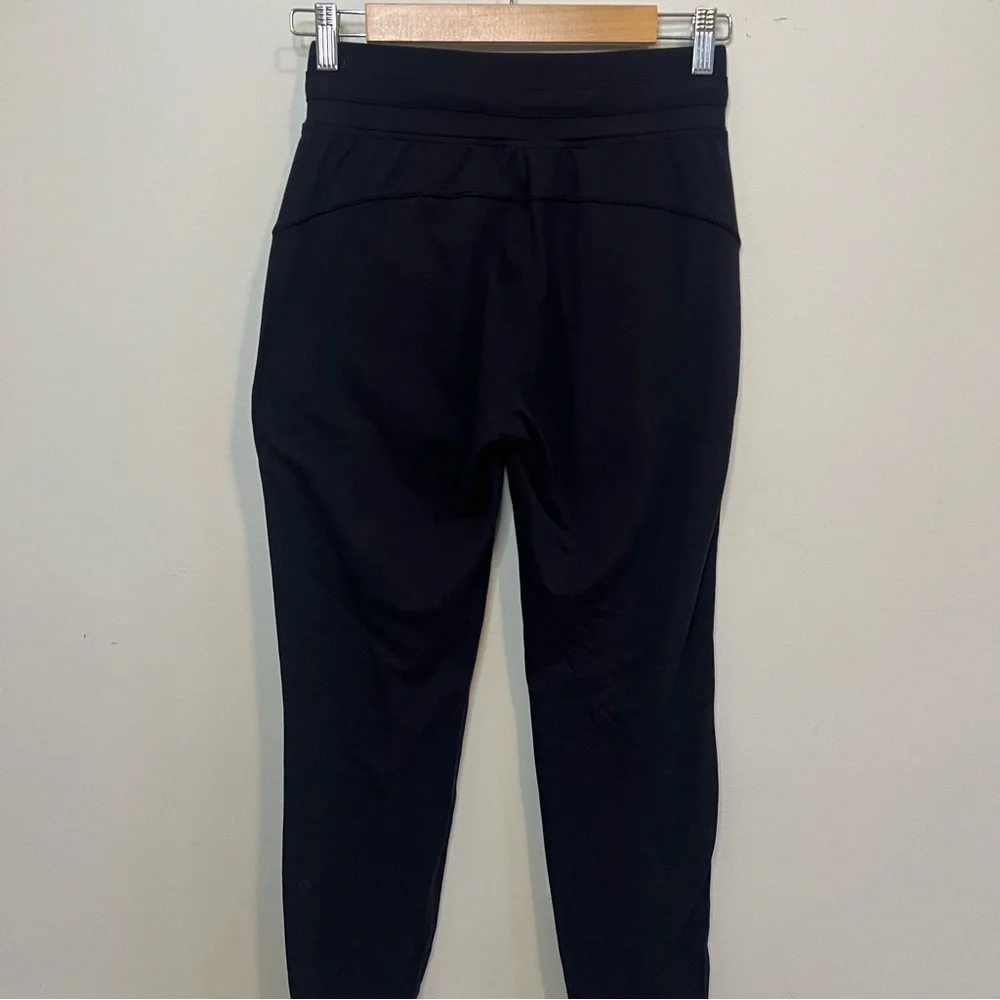lululemon athletica Women’s Black Joggers Loungewear Yoga Gym Workout Fitness